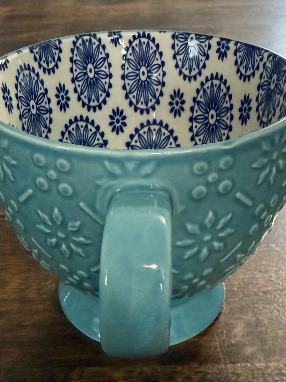Teal Signature Housewares Embossed Stoneware Mug with Blue Patterned Interior - Picture 2 of 9